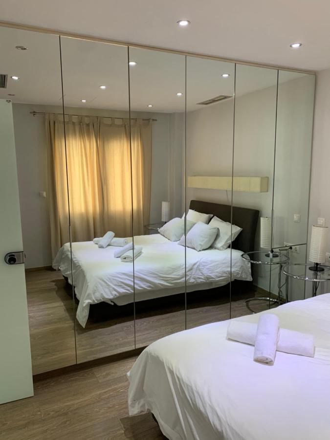 Olvias Apartment Атина Екстериор снимка