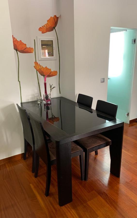 Olvias Apartment Атина Екстериор снимка